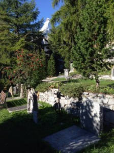 The climbers grave with the ever present Matterhorn watching over.