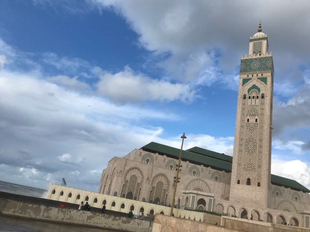 AADF84A0-ACB0-4F20-8821-1A54CED97C20