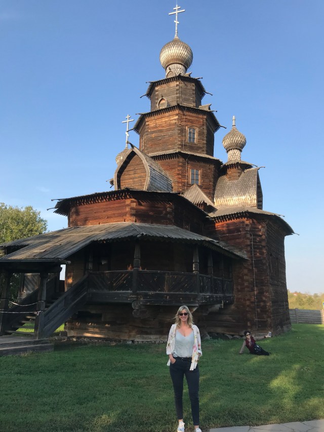 0EB29DC7-58AB-425F-835F-A8284948ABFF