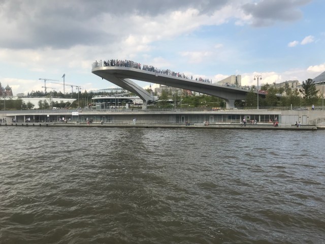 2332081D-91A0-4C0E-B20A-F31E24C11F63