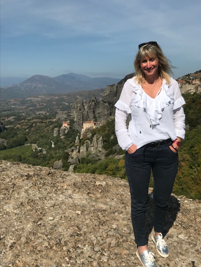 38084C95-9375-40AE-A1D9-261BE4F89F22