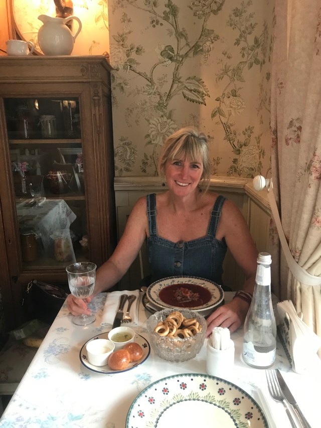 592B0B8A-BCEF-471E-86DD-805746BFFA0F