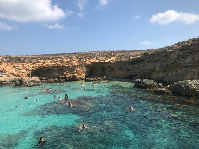 717F23F4-8E8D-44FA-9C21-4A99C539D08A