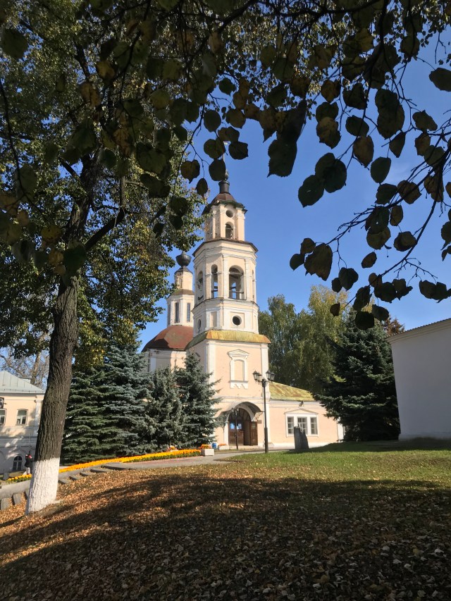 727F9F3C-4590-4826-98E6-066A829A2801