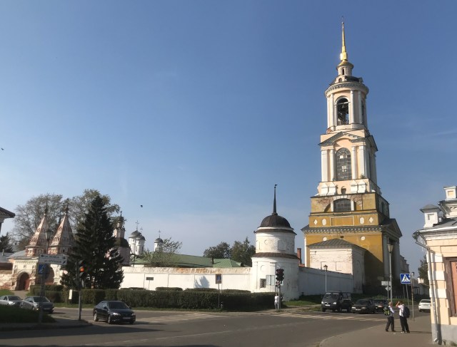 74DE6ADC-5D12-4045-B785-8198C5EFA67A