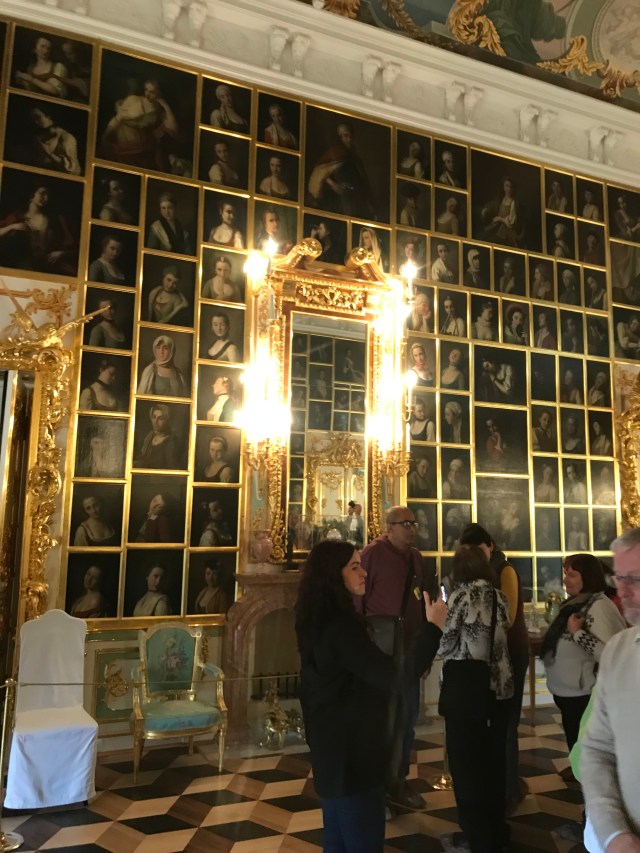 8F256F60-28A0-42F9-AB67-8A2422561A21