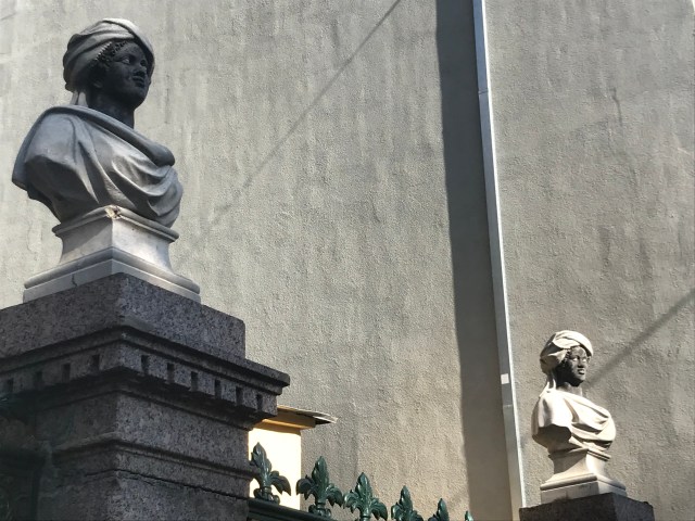 B39C1E01-7979-4E8A-956F-E4CAEFEA7317