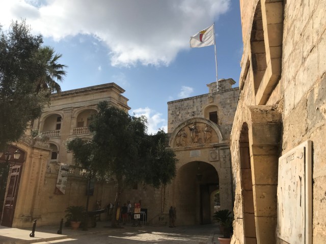 C9A1A676-DDAB-4593-B3D0-54FA4E9F0A16