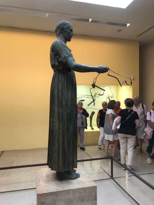 DBD0F20D-F7BE-4F70-906A-0E745F5FE995