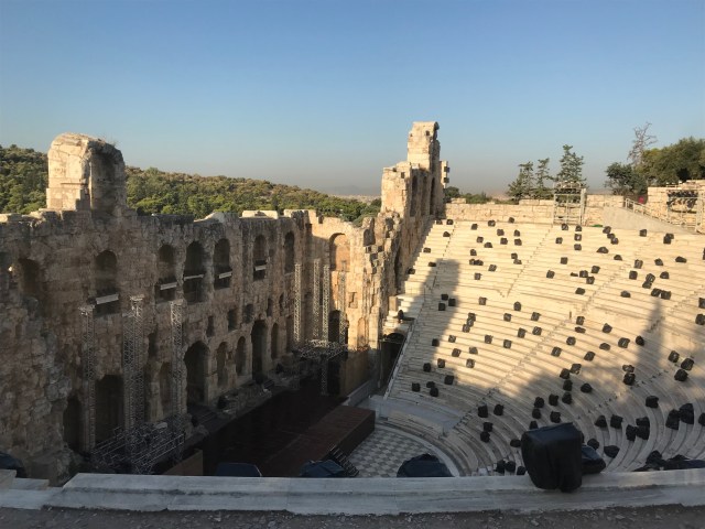 F7F35EF3-8248-4843-A6B9-287077016353