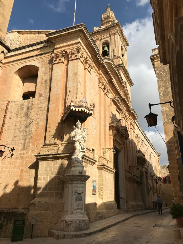 FB6E4A62-D7EF-483B-BD8E-AFA7867B708C