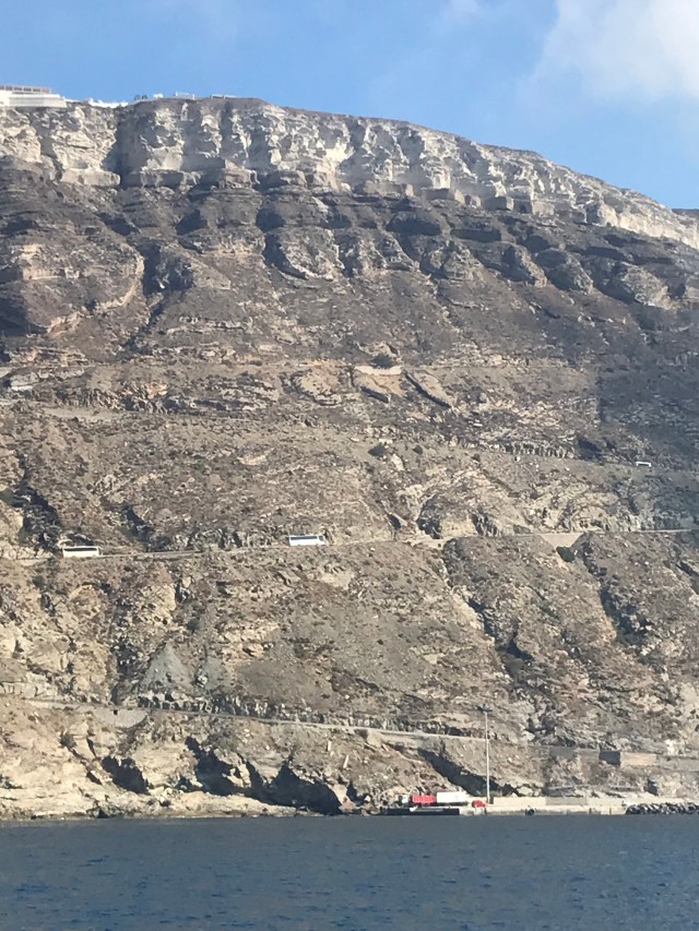 220365EF-12DE-44B0-A4F0-88A5BB9B77C7