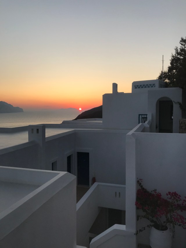 4C767BA1-54A9-48DD-BD21-BA86344F9E61