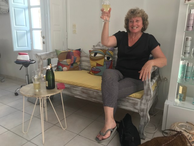 6015BB40-497B-4927-891D-3CA9FC0966F4