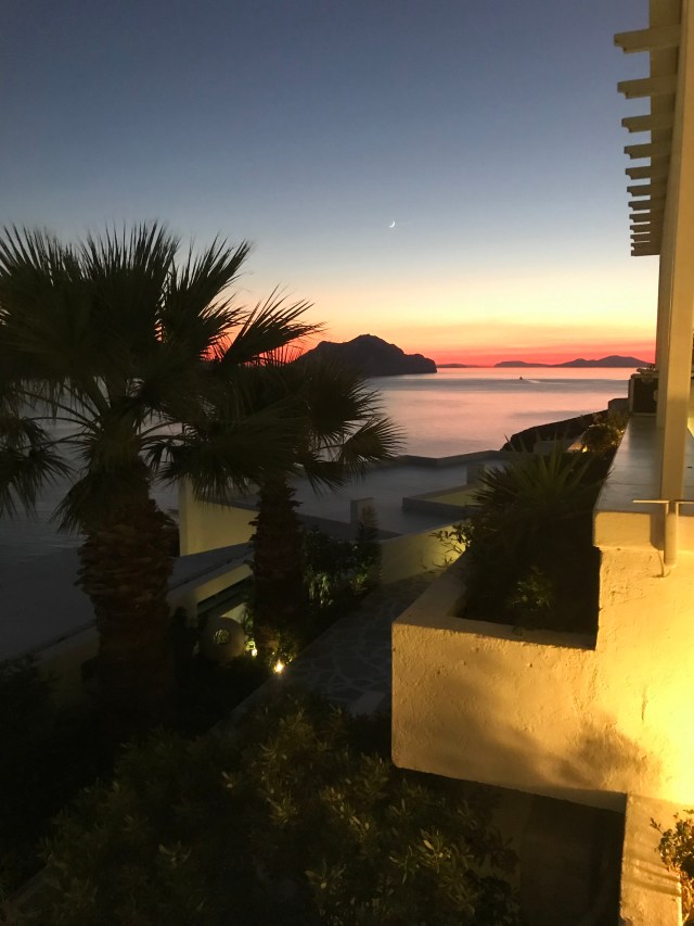 A00DDE21-488E-46CB-B151-D20CC2DFAFAE